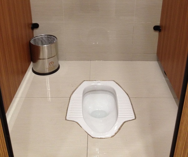 Chọn dịch vụ thông bồn cầu từ đơn vị uy tín