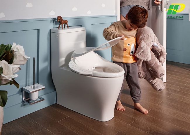 bồn cầu bị nghẹt vật cứng