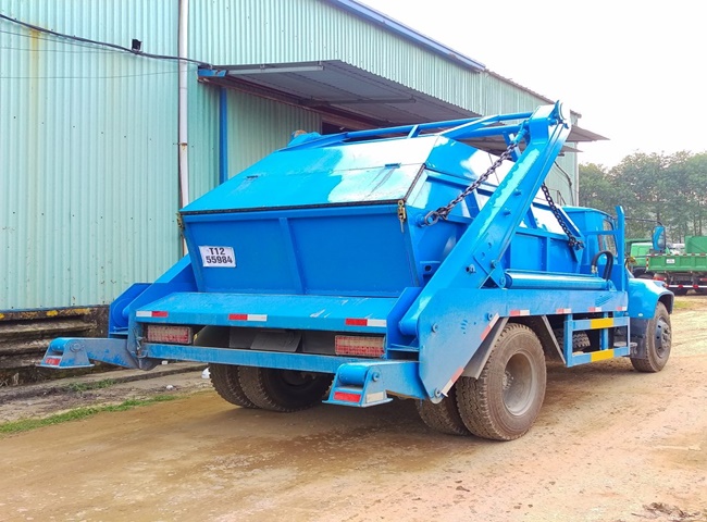 Cho thu&ecirc; xe bồn vận chuyển b&ugrave;n vi sinh gi&aacute; rẻ được nhiều kh&aacute;ch h&agrave;ng sử dụng