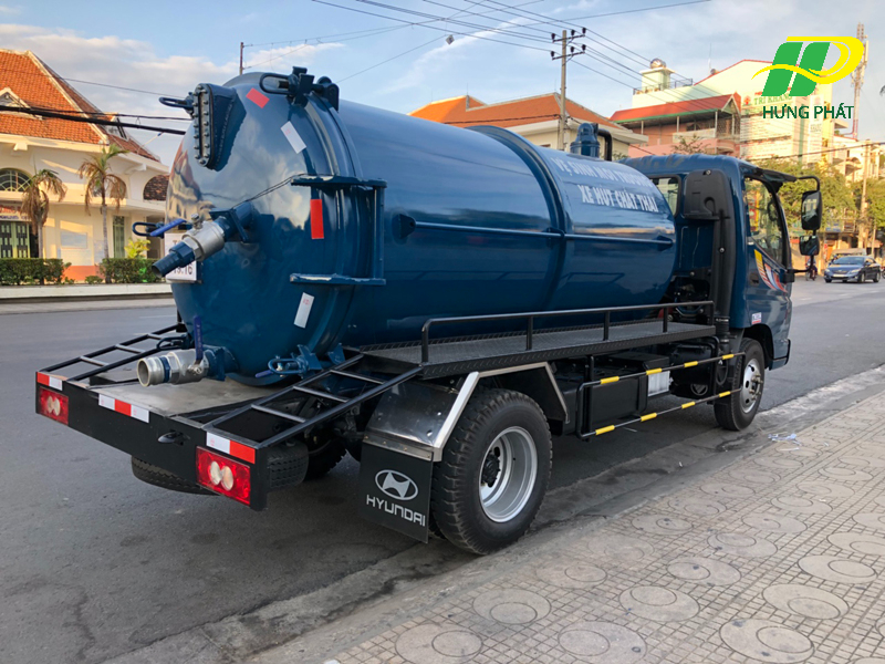 Hút bể phốt định kỳ thông thoáng bồn cầu