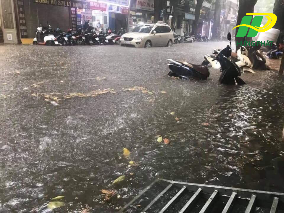 Nguồn nước nhiều cống không thoát kịp gây ngập