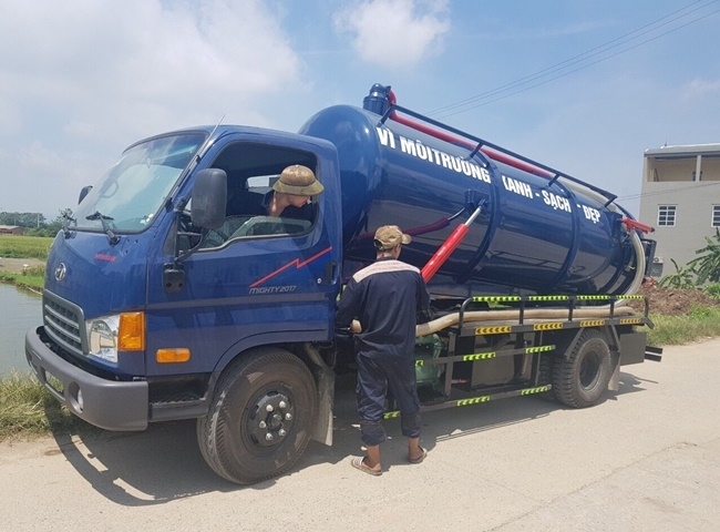 Rút hầm cầu tỉnh Long An giá rẻ, uy tín - LH: 090 220 8925