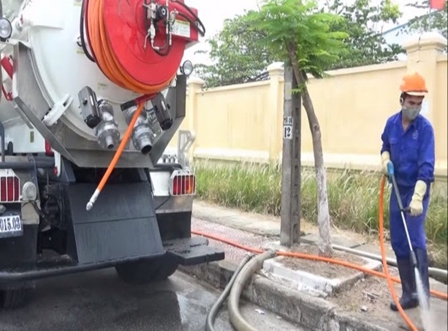 Th&ocirc;ng bồn cầu huyện T&acirc;n Thạnh gi&aacute; 100K