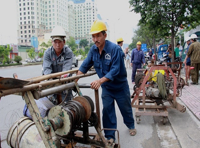 Th&ocirc;ng cống nghẹt huyện Thủ Thừa BH 3 năm - LH: 090 220 8925