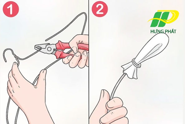 thông tắc bồn cầu biệt bằng móc quần áo