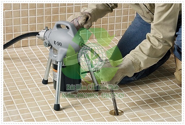 thông cống nghẹt hòa phát